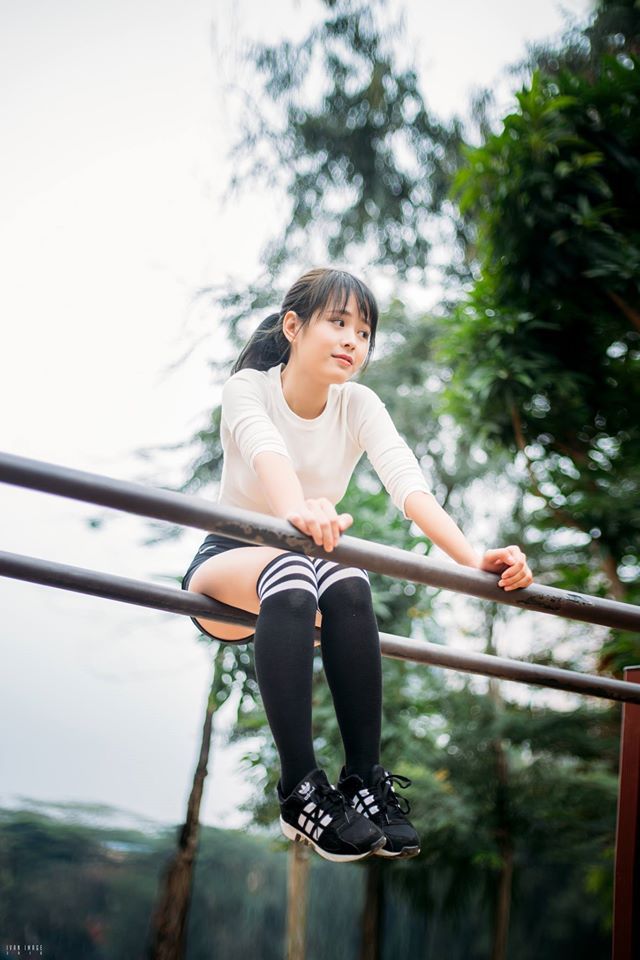 男人使劲躁女人叫她爽爽的小说