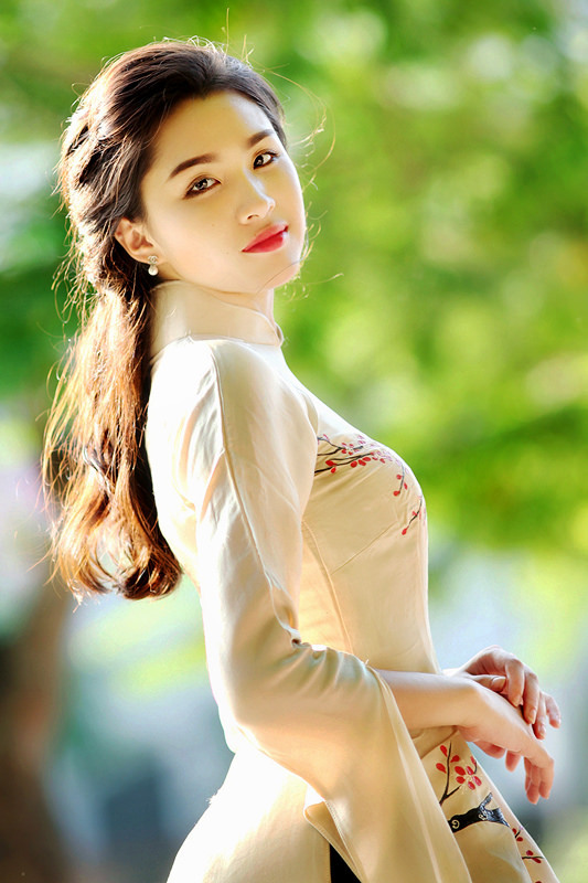 美丽女邻居交换3